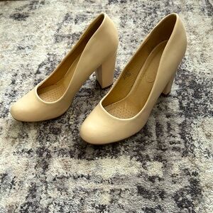 Nude heels